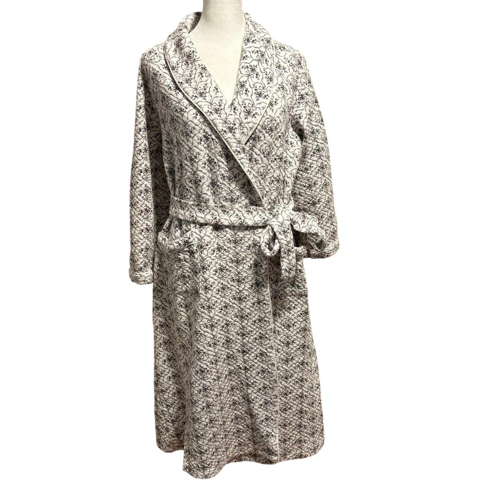 Eileen West Size S M Quilted Robe Floral Traditional Trad Wife FLAWS